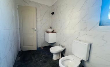 ALQUILER CASA 3 DORMITORIOS DOCTA
