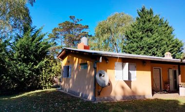 Moderna Casa 3 Amb + 1 Lote en Acantilados