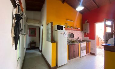 Moderna Casa 3 Amb + 1 Lote en Acantilados