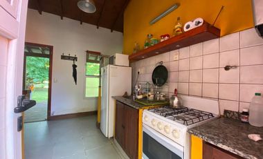 Moderna Casa 3 Amb + 1 Lote en Acantilados