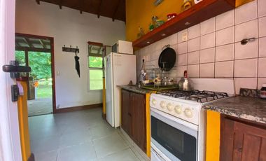 Moderna Casa 3 Amb + 1 Lote en Acantilados