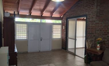 CASA 3 DORM . LAS MORAS MONTE VERA