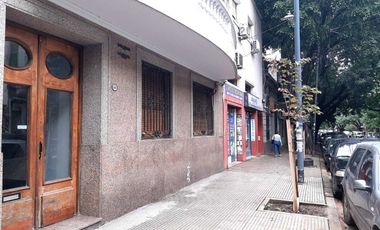 Venta hermoso PH c/dos patios excelente ubicación