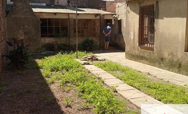Casa en venta de 2 dormitorios c/ cochera en Mercedes
