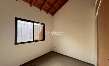 Dúplex en alquiler de 2 dormitorios c/ cochera en Campana