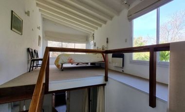 VENTA casa 4 ambientes Río Sarmiento - Delta Tigre