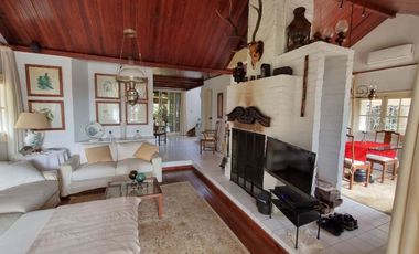 VENTA casa 4 ambientes Río Sarmiento - Delta Tigre