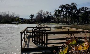 VENTA casa 4 ambientes Río Sarmiento - Delta Tigre