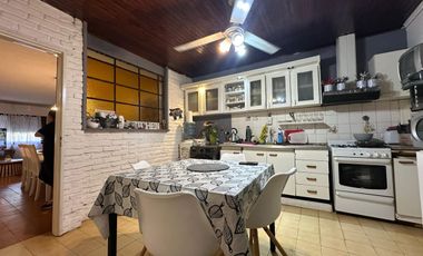 VENTA Casa 3 AMB Lote 363 m2 - MONTE GRANDE