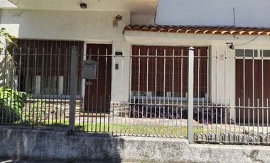 Casa en venta en Quilmes Centro