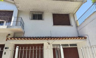 Casa en venta en Quilmes Centro