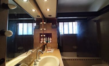 Casa en venta en Quilmes Centro