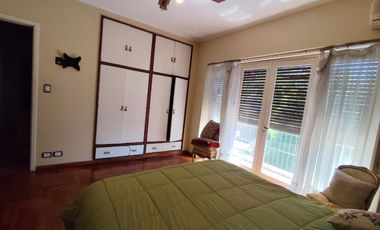 Casa en venta en Quilmes Centro
