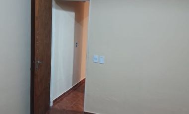 Duplex en alquiler en Villa Luzuriaga