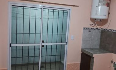 Duplex en alquiler en Villa Luzuriaga