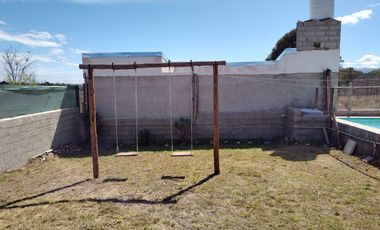 SE ALQUILA CASA 2 DORMITORIOS EN VILLA GIARDINO