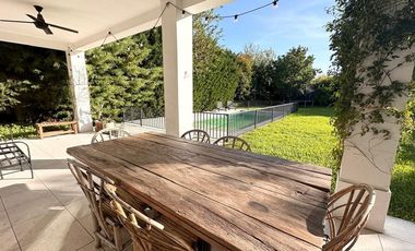 Alquiler Casa con pileta Villa Olivos ramal Pilar