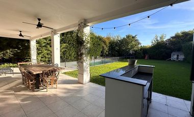 Alquiler Casa con pileta Villa Olivos ramal Pilar