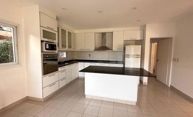 Alquiler Casa con pileta Villa Olivos ramal Pilar