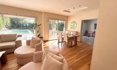 Alquiler Casa con pileta Villa Olivos ramal Pilar