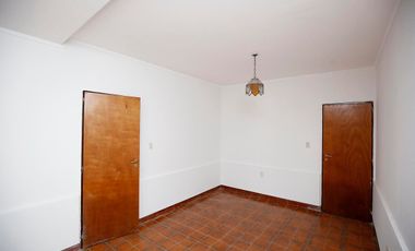 PH en venta en planta baja. Dos dormis + cochera