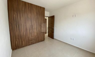 CASA EN PRIVADA CON ALBERCA en zona Walmart Muñoz – San Luis Potosí