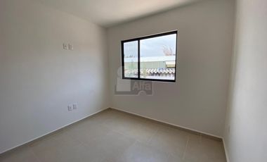 CASA EN PRIVADA CON ALBERCA en zona Walmart Muñoz – San Luis Potosí