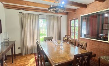 VENTA DE  HERMOSA CASA EN UNA PARCELA CON PAISAJE INCREIBLE