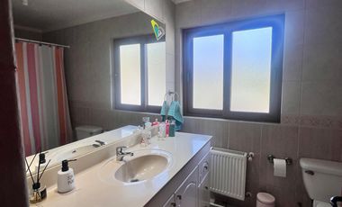VENTA DE  HERMOSA CASA EN UNA PARCELA CON PAISAJE INCREIBLE
