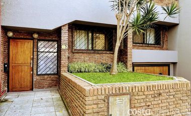 Casa en Vicente Lopez 4 dormitorios, jardín, pileta.