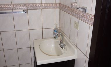 Edificio con 7 Consultorios en Venta – Ubicación Estratégica en Ensenada | BC