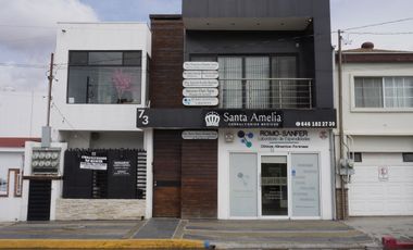 Edificio con 7 Consultorios en Venta – Ubicación Estratégica en Ensenada | BC