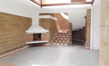 VENTA CASA EN PRIVADA METEPEC