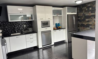 VENTA CASA EN FRACC LOS ROBLES METEPEC