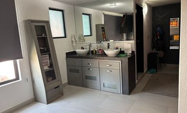 VENTA CASA EN FRACC LOS ROBLES METEPEC