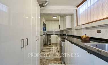 Casa en venta en Ñuñoa. Preciosa e impecable al lado del parque. Llegar y habitar!!!!