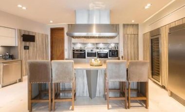 CASA EN VENTA ZONA HOTELERA CANCUN COLDWELL BANKER
