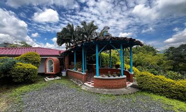 ARRIENDO de CASA CAMPESTRE en SANTA ROSA DE CABAL
