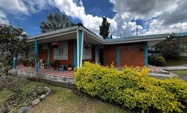 ARRIENDO de CASA CAMPESTRE en SANTA ROSA DE CABAL