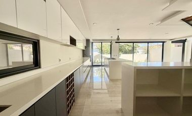 Casa en venta en Querétaro. Fraccionamiento Altozano.