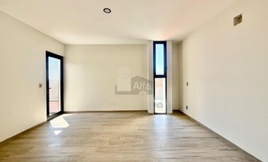 Casa en venta en Querétaro. Fraccionamiento Altozano.