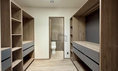 Casa en venta en Querétaro. Fraccionamiento Altozano.