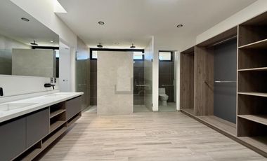 Casa en venta en Querétaro. Fraccionamiento Altozano.