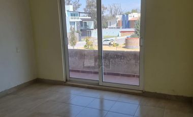 Casa sola en renta en El Molino de Flores, Texcoco, México