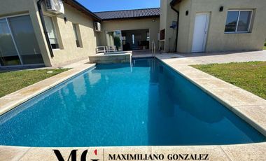 Casa en  venta, 7 ambientes - Lagos de Canning
