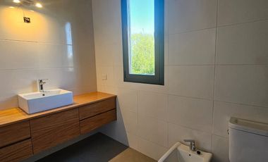 VENTA | CASA A ESTRENAR | ARENAS CHICO