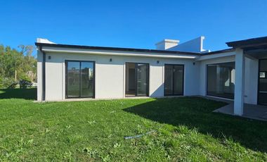 VENTA | CASA A ESTRENAR | ARENAS CHICO