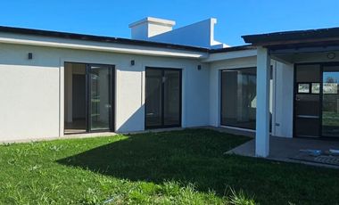 VENTA | CASA A ESTRENAR | ARENAS CHICO