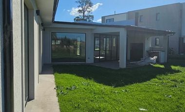 VENTA | CASA A ESTRENAR | ARENAS CHICO