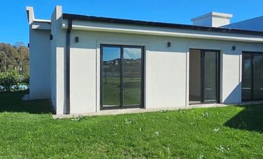 VENTA | CASA A ESTRENAR | ARENAS CHICO